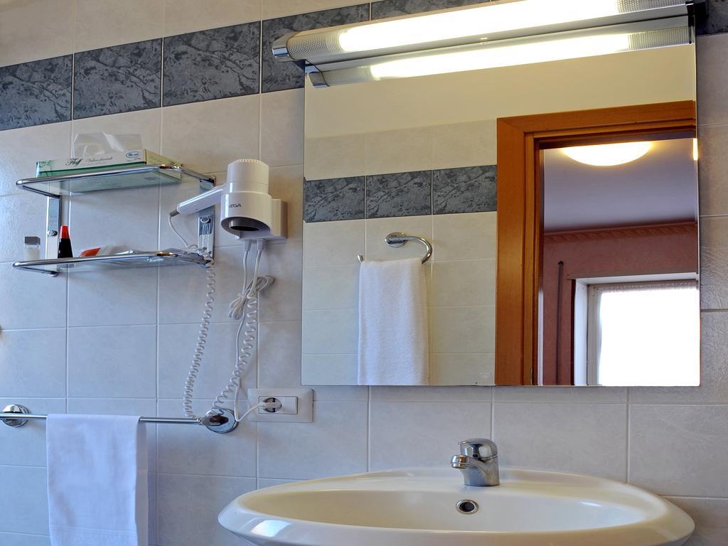 Tuscia Hotel Viterbo Phòng bức ảnh